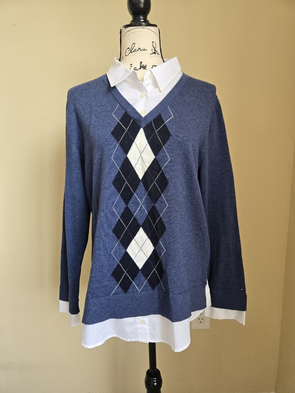 Tommy Hilfiger Argyle Sweater Womens L Blue Layered V Neck Preppy Cotton